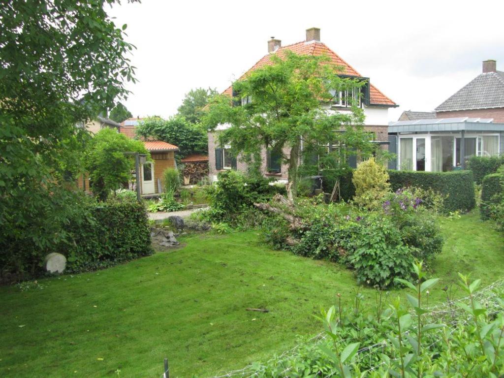Bed and Breakfast De Flesch Dodewaard Esterno foto